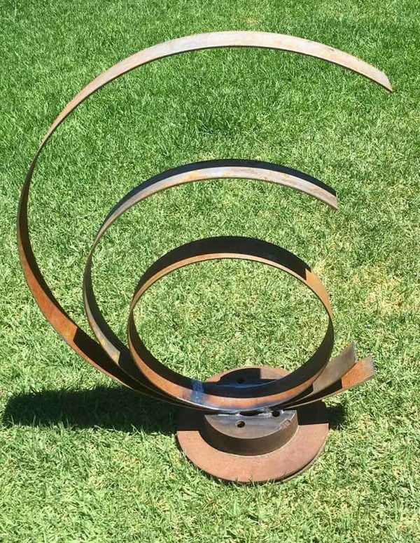 Half ring sculpture